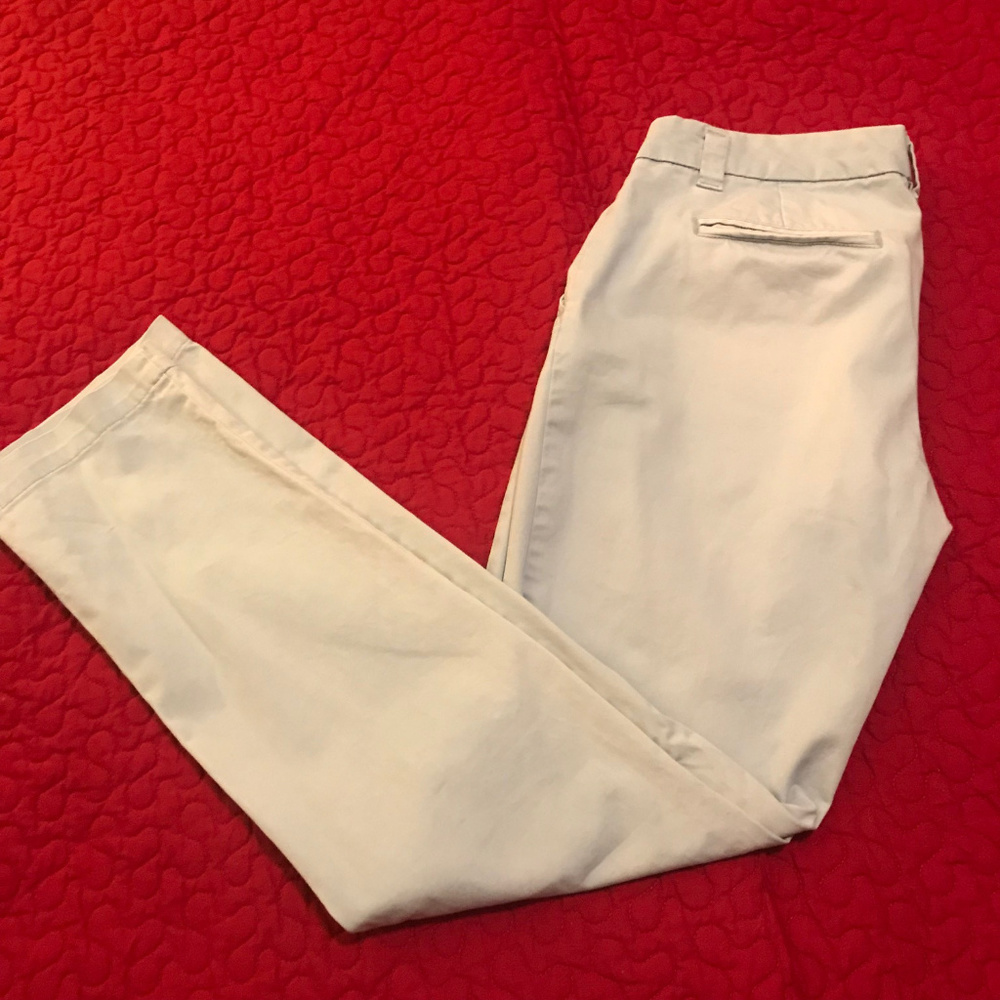 GAP Khaki Pants sz 0